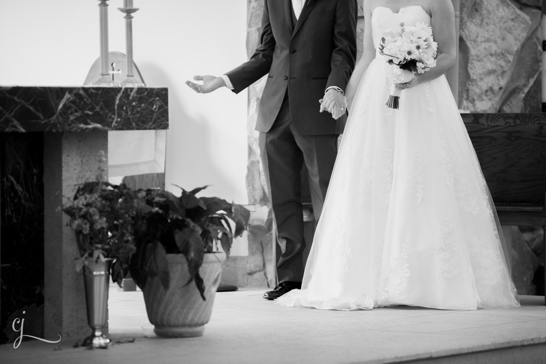 bride and groom st raymond of penafort catholic church bracket wi wedding
