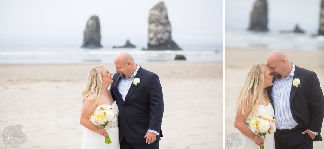 bride and groom haystack rock cannon beach oregon