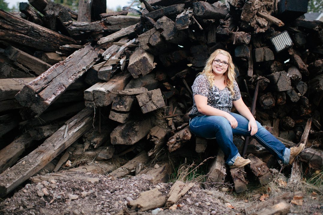 fall bloomer high school senior pictures railroad ties