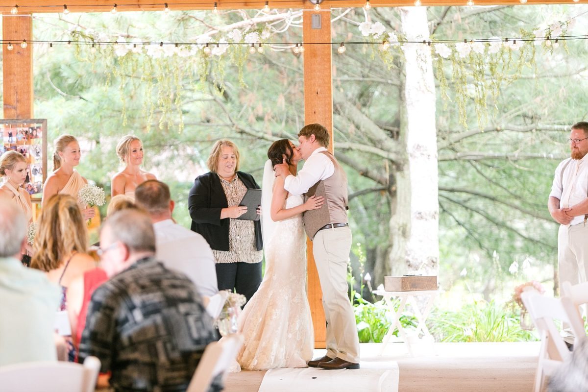 whites wildwood retreat wedding in chippewa falls