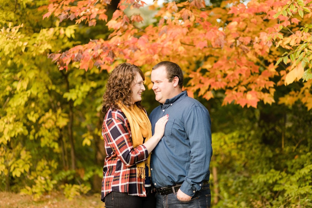 A stroll through Eau Claire's Rod & Gun park was a perfect way to enjoy an autumn evening engagement session with Samantha & Justin!