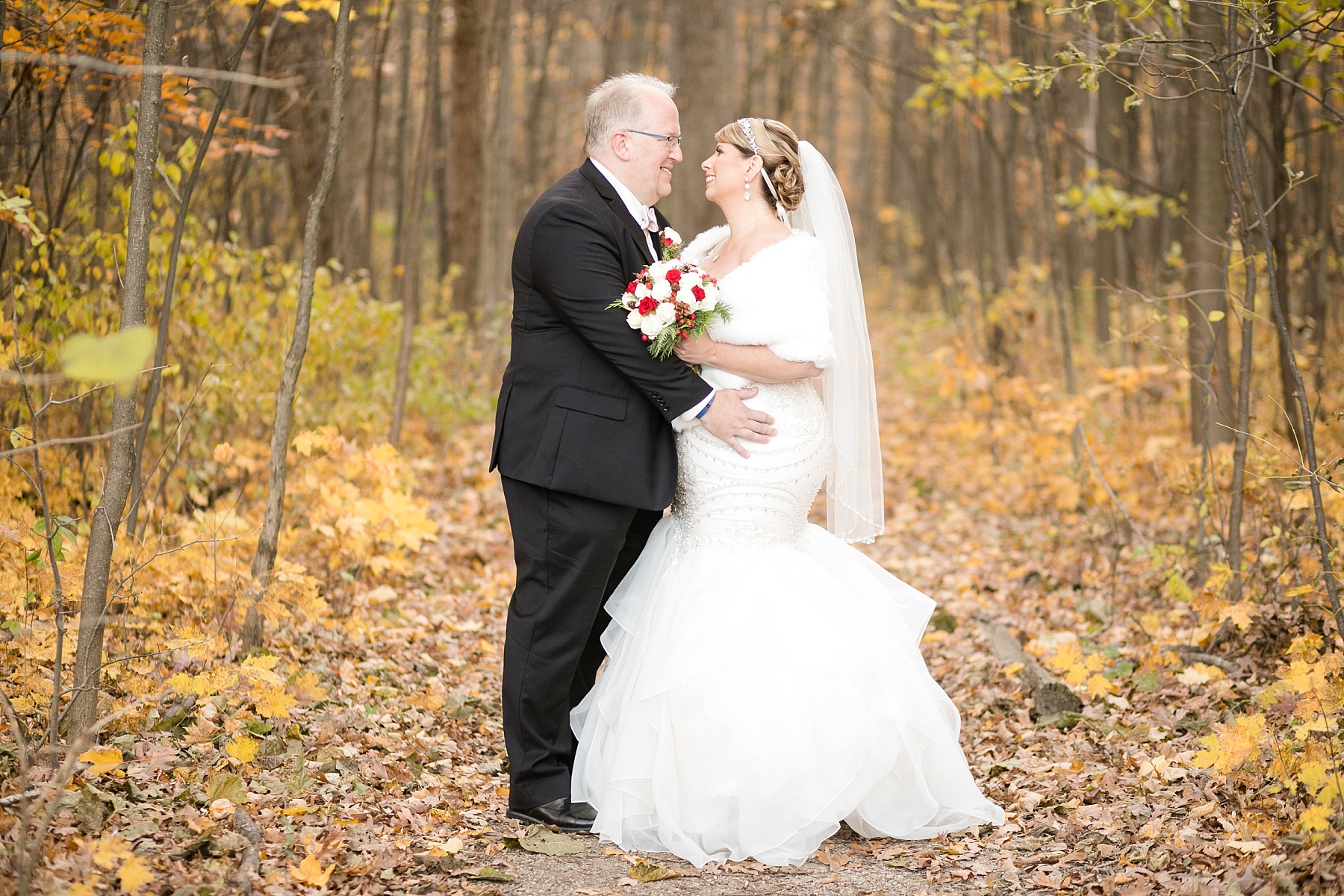 falk park bride and groom wedding photos