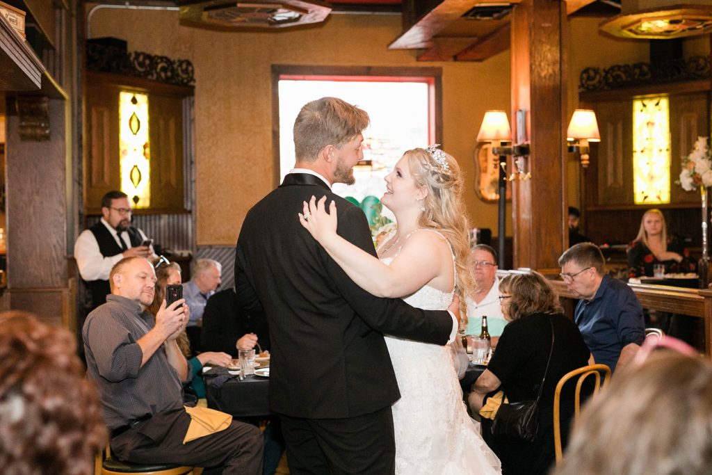 couples first dance at Houligans in Eau Claire